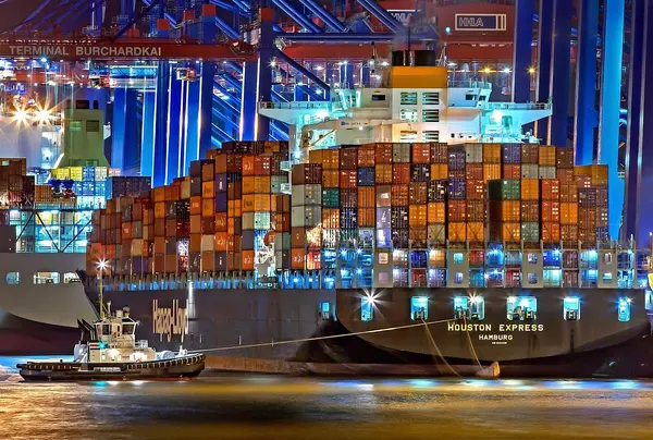 A dock scheduling optimization approach for enhancing logistics efficiency